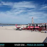 Bright Pointe 2-bedroom - Da شقة