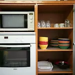 Bright Pointe 2-bedroom - Da شقة